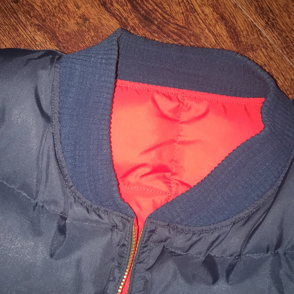 Vest - Picture 4 of 4